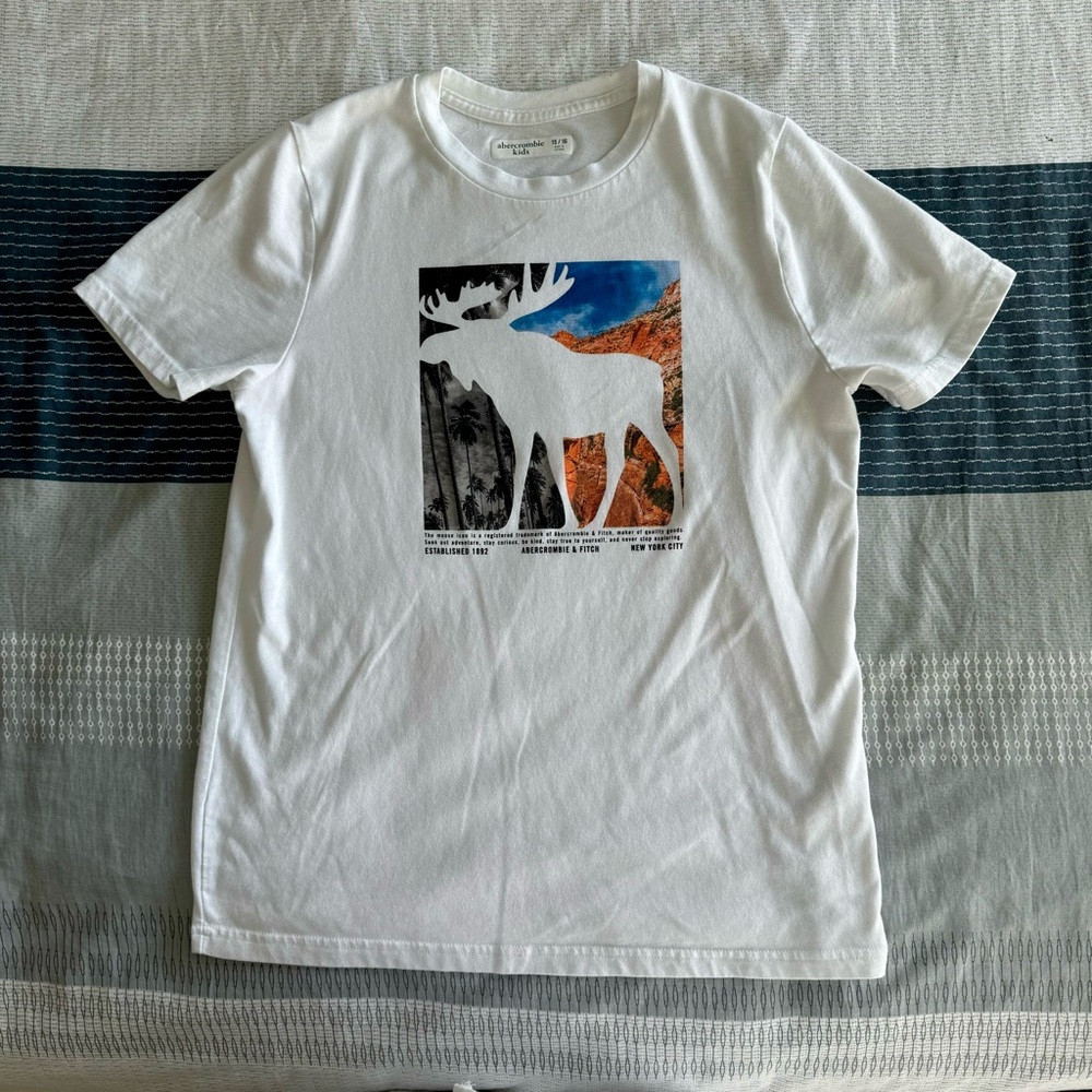 Abercrombie Kids T Shirt